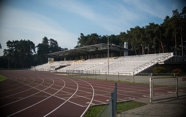 Stadion lekkoatletycno - piłkarski 6