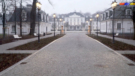 Zdjęcie do Kolejne inwestycje zakończone. Zesp&oacute;ł pałacowo - parkowy i kości&oacute;ł w Ryczywole.